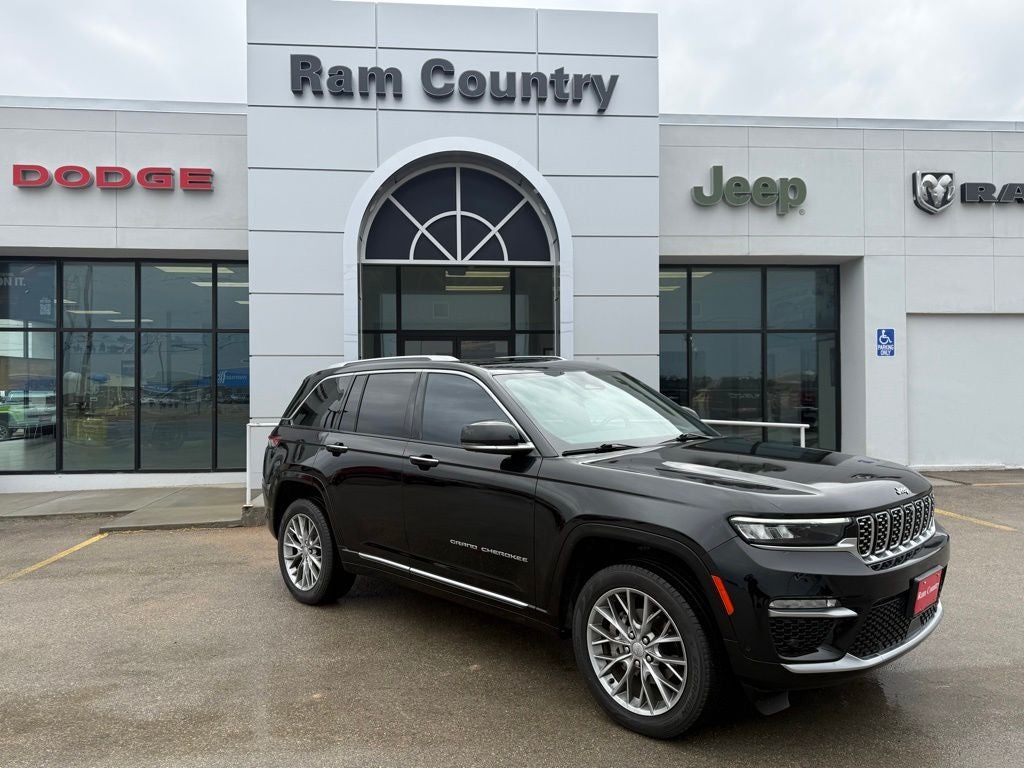 2023 Jeep Grand Cherokee Summit