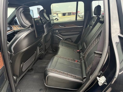 2023 Jeep Grand Cherokee Summit