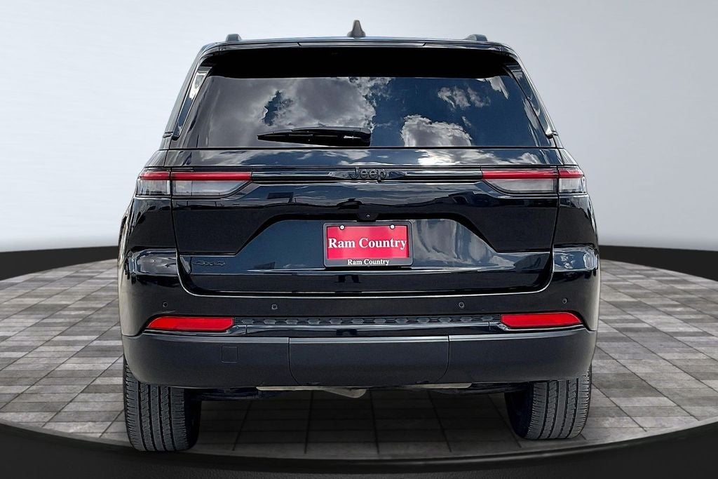 2023 Jeep Grand Cherokee Altitude X