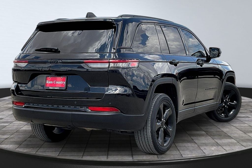 2023 Jeep Grand Cherokee Altitude X