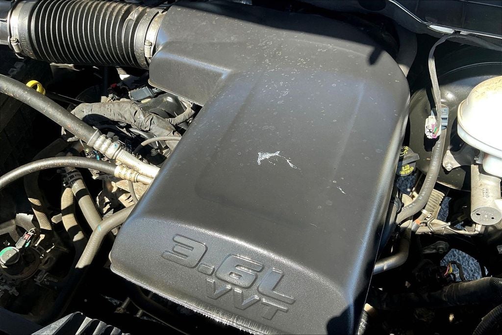 2024 RAM 1500 Classic SLT