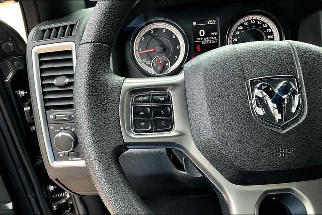 2024 RAM 1500 Classic Warlock 4X4