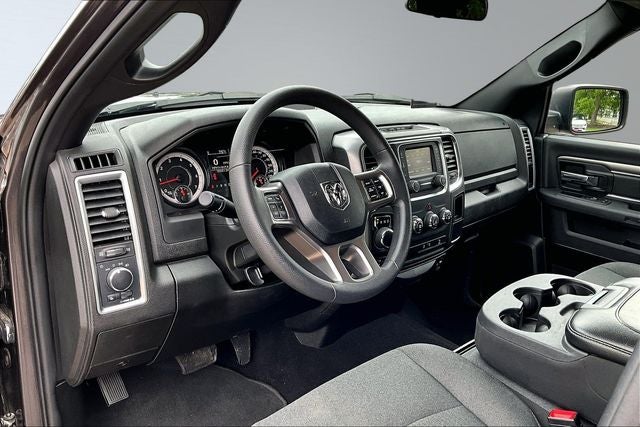 2024 RAM 1500 Classic Warlock 4X4