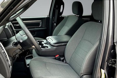2024 RAM 1500 Classic Warlock 4X4