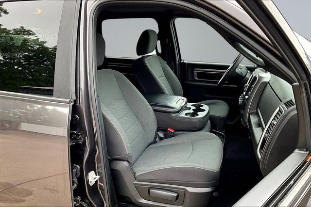 2024 RAM 1500 Classic Warlock 4X4