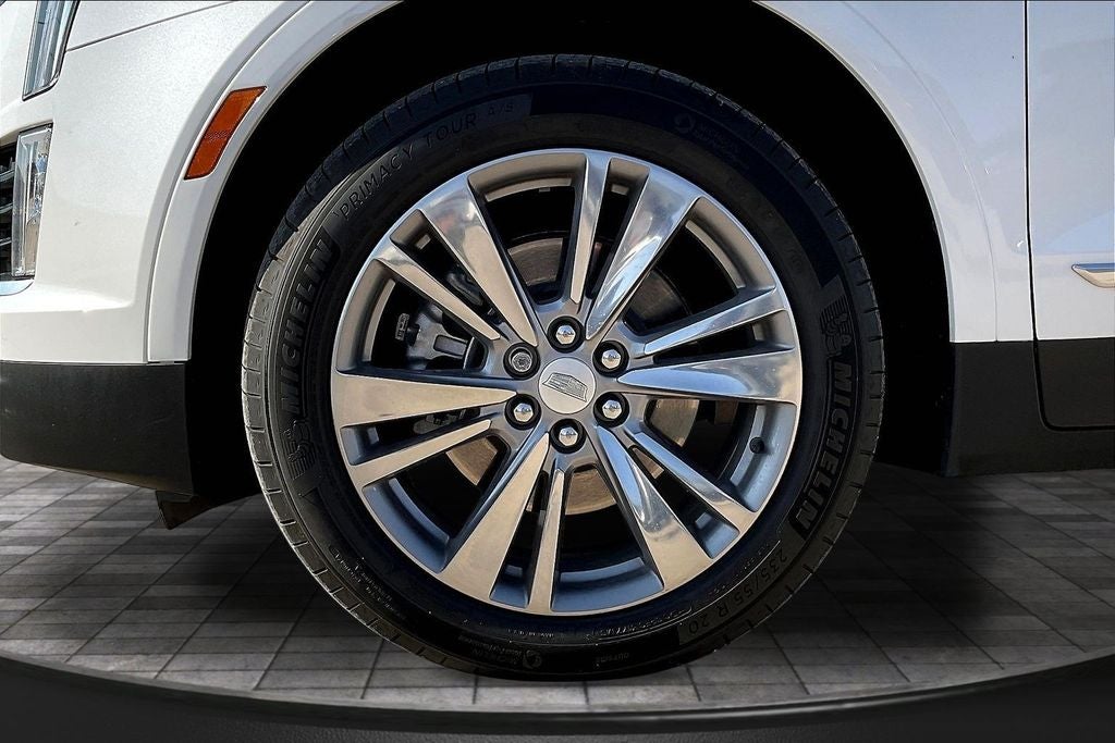 2025 Cadillac XT5 Premium Luxury