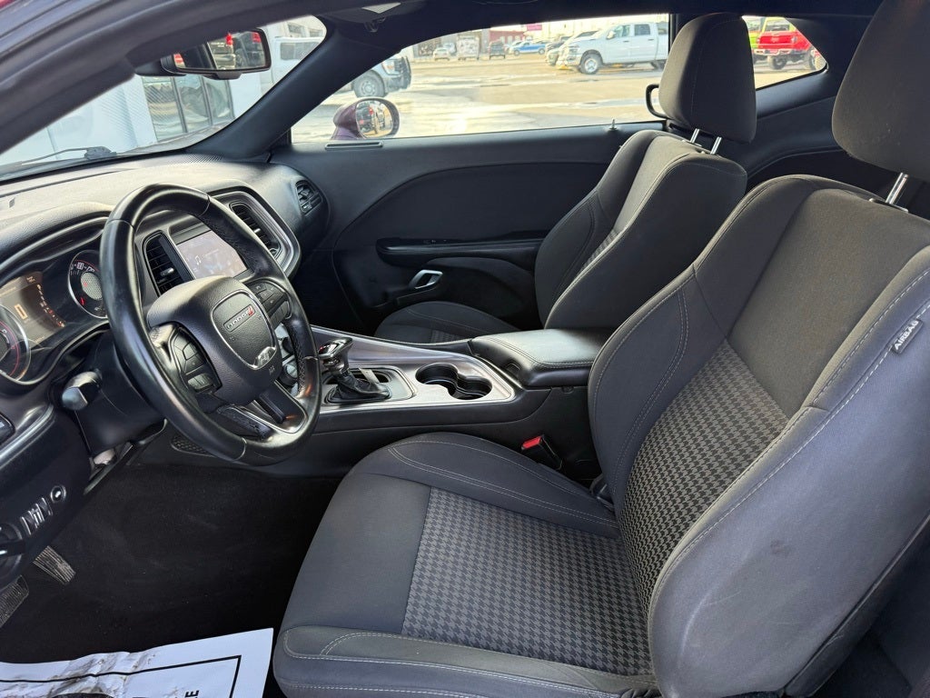 2019 Dodge Challenger SXT