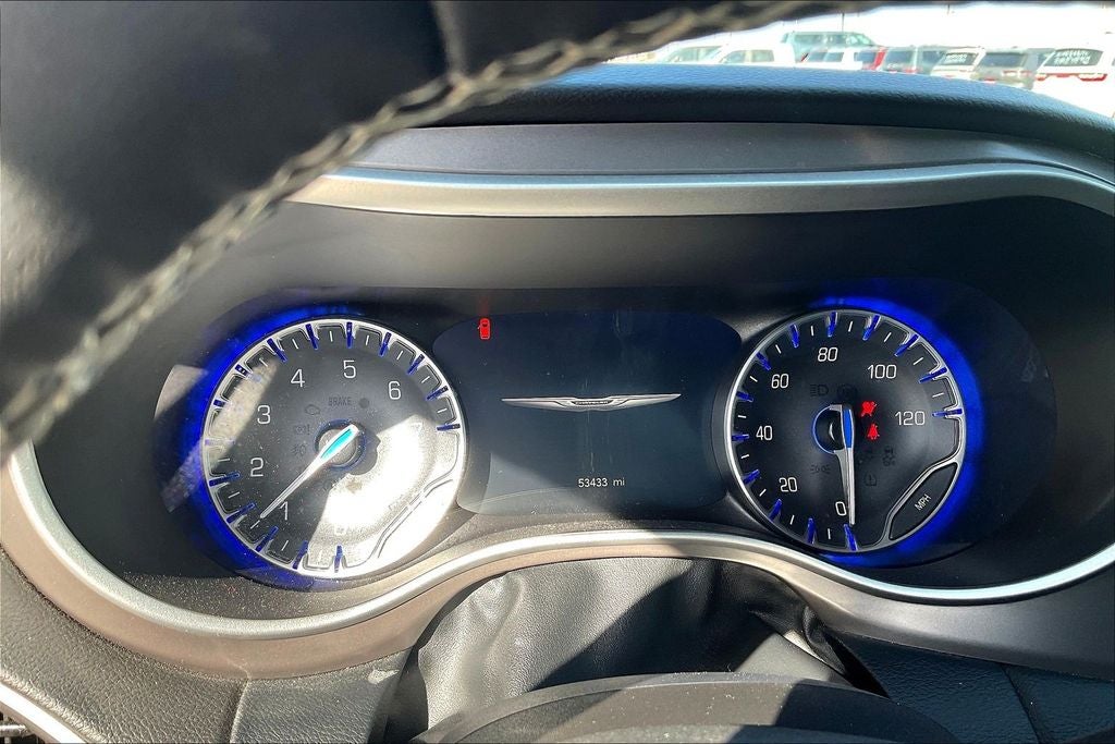 2025 Chrysler Pacifica Select