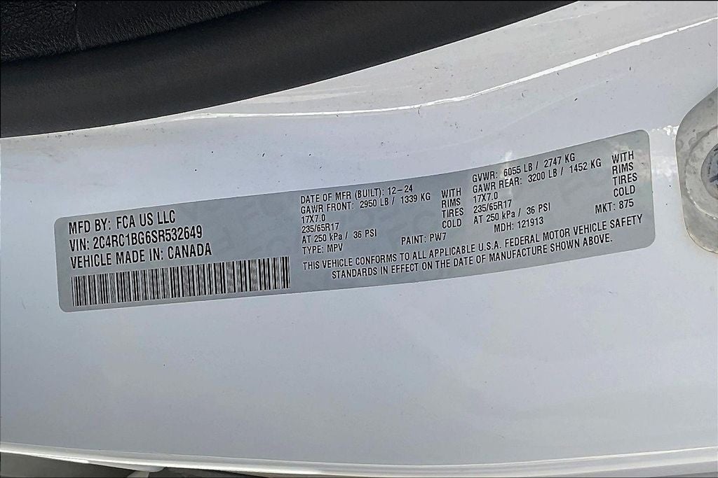 2025 Chrysler Pacifica Select