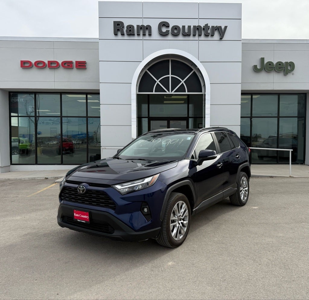 2023 Toyota RAV4 XLE Premium