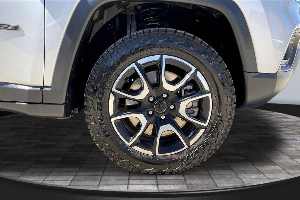 2025 Jeep Compass Trailhawk