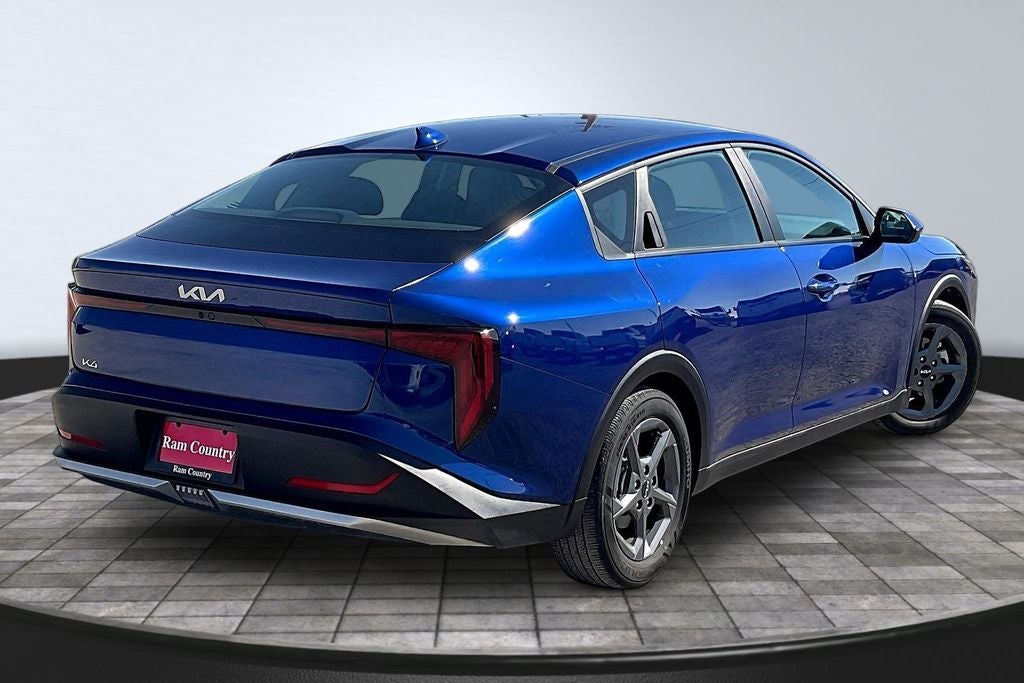 2025 Kia K4 LXS