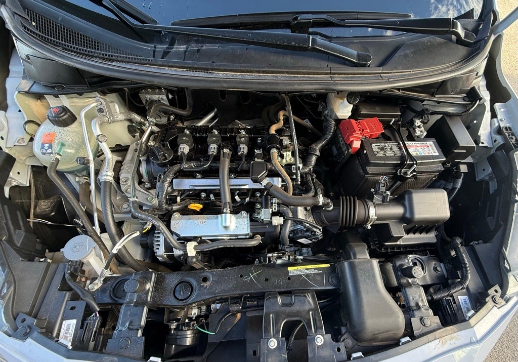 2025 Nissan Versa 1.6 SR