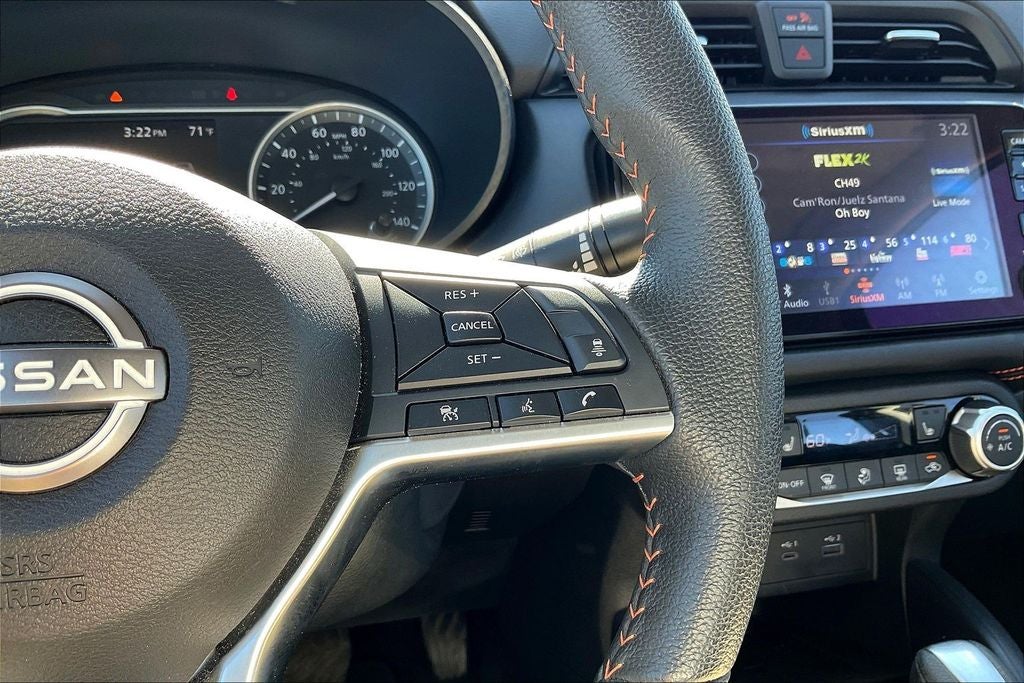 2025 Nissan Versa 1.6 SR