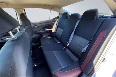 2025 Nissan Versa 1.6 SR