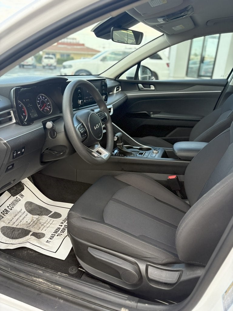 2023 Kia K5 LXS