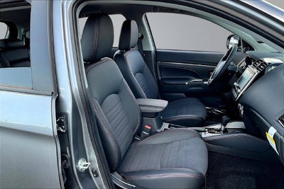 2027 Mitsubishi Outlander Sport 2.0 SE
