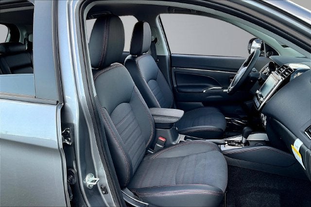 2027 Mitsubishi Outlander Sport 2.0 SE