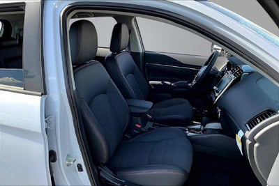 2027 Mitsubishi Outlander Sport 2.0 SE