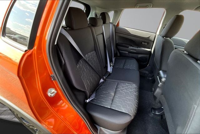 2027 Mitsubishi Outlander Sport 2.0 LE