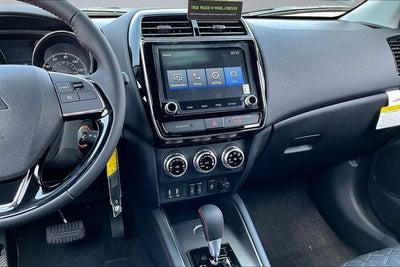 2027 Mitsubishi Outlander Sport 2.0 LE