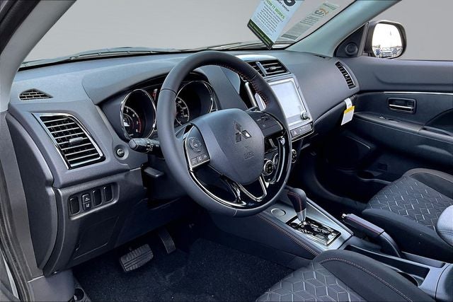 2027 Mitsubishi Outlander Sport 2.0 LE