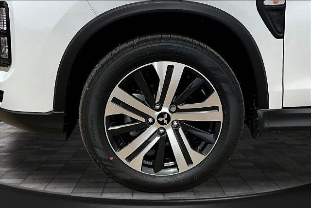 2027 Mitsubishi Outlander Sport 2.0 ES