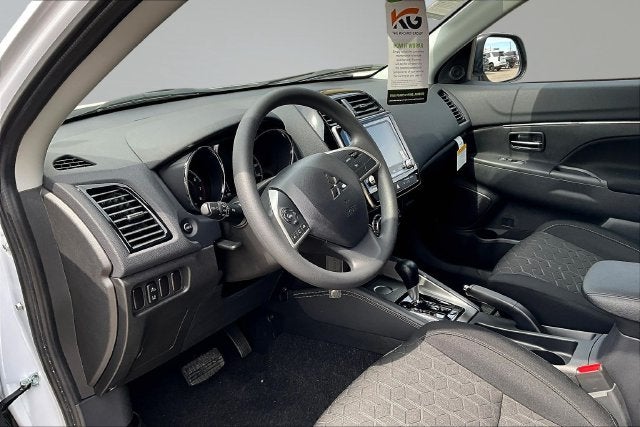 2027 Mitsubishi Outlander Sport 2.0 ES