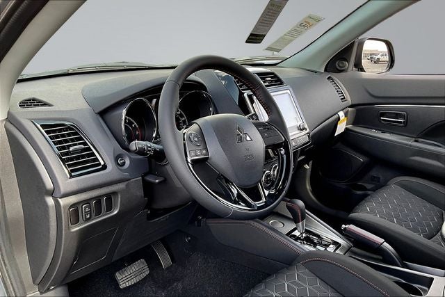2027 Mitsubishi Outlander Sport 2.0 LE