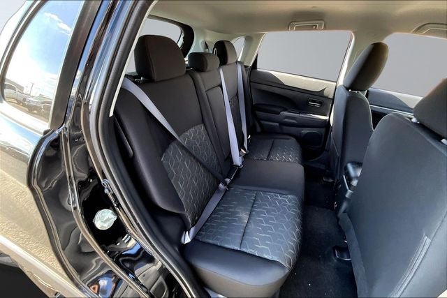 2027 Mitsubishi Outlander Sport 2.0 LE