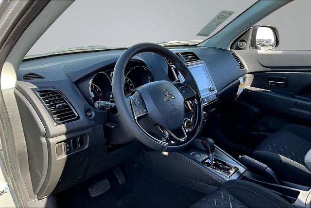 2027 Mitsubishi Outlander Sport 2.0 LE