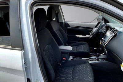 2027 Mitsubishi Outlander Sport 2.0 LE