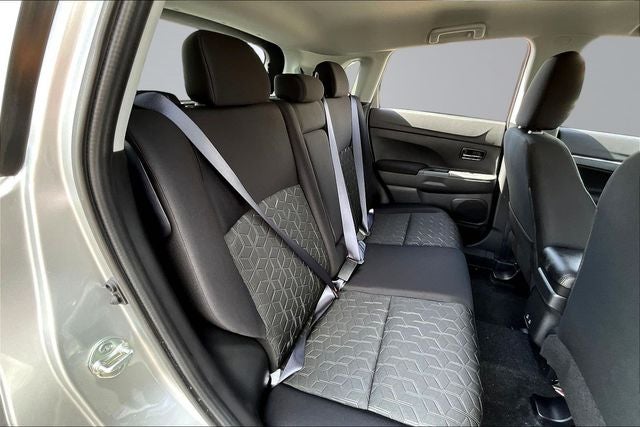 2027 Mitsubishi Outlander Sport 2.0 LE
