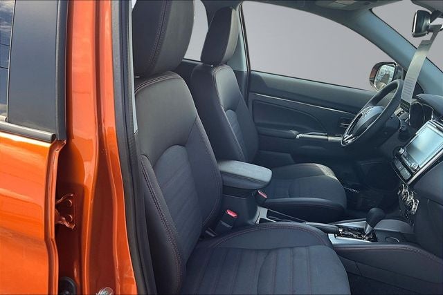 2027 Mitsubishi Outlander Sport 2.0 SE