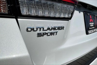 2027 Mitsubishi Outlander Sport 2.0 SE