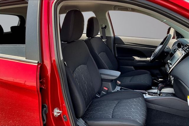2027 Mitsubishi Outlander Sport 2.0 LE