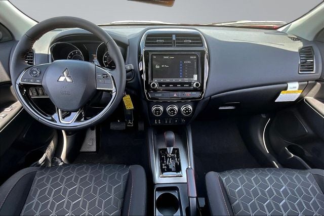 2027 Mitsubishi Outlander Sport 2.0 LE