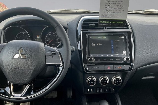 2027 Mitsubishi Outlander Sport 2.0 SE