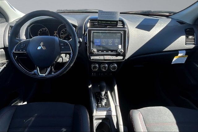 2027 Mitsubishi Outlander Sport 2.0 SE