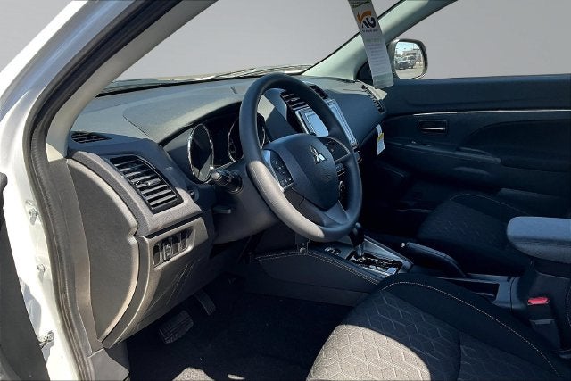 2027 Mitsubishi Outlander Sport 2.0 ES