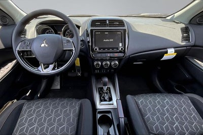 2026 Mitsubishi Outlander Sport 2.0 LE