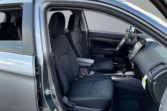 2027 Mitsubishi Outlander Sport 2.0 LE