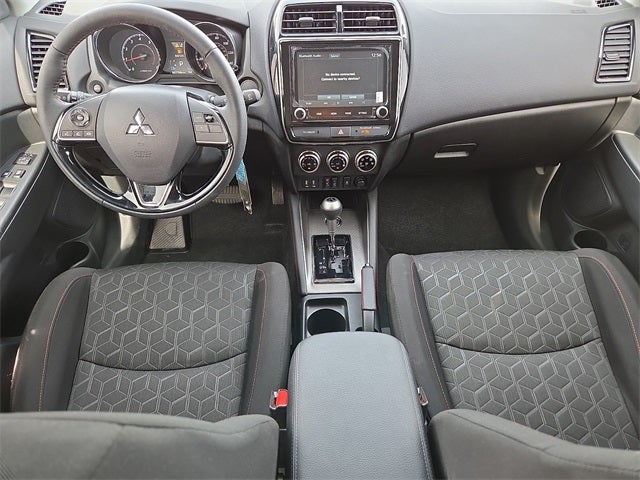 2025 Mitsubishi Outlander Sport 2.0 ES