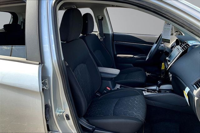 2027 Mitsubishi Outlander Sport 2.0 ES