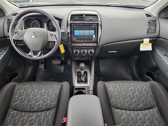 2025 Mitsubishi Outlander Sport 2.0 LE