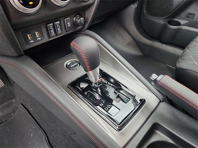 2025 Mitsubishi Outlander Sport 2.0 LE