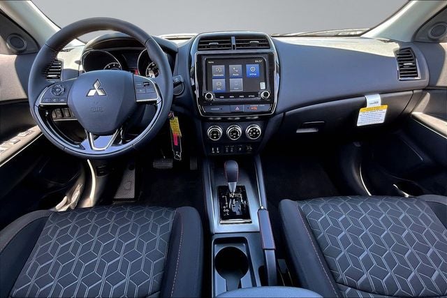 2026 Mitsubishi Outlander Sport 2.0 LE