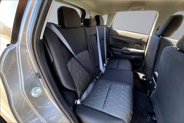 2026 Mitsubishi Outlander Sport 2.0 LE