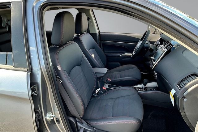 2027 Mitsubishi Outlander Sport 2.0 SE