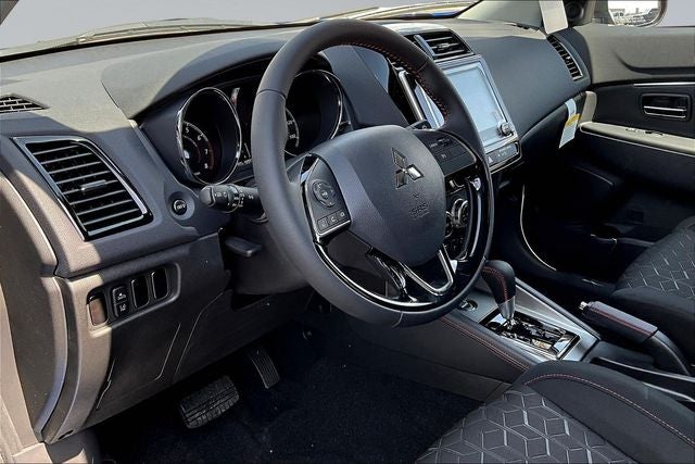 2027 Mitsubishi Outlander Sport 2.0 LE